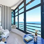 Spectacular 3-bedroom Ocean View In Canteras Apartment *