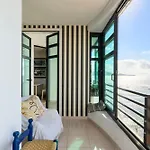 Spectacular 3-bedroom Ocean View In Canteras