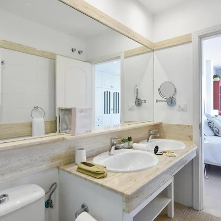 Spectacular 3-bedroom Ocean View In Canteras * Лас-Пальмас-де-Гран-Канарія