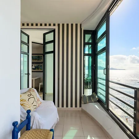 Spectacular 3-bedroom Ocean View In Canteras