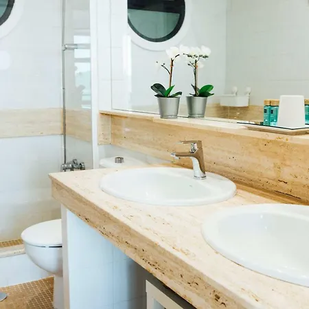 Spectacular 3-bedroom Ocean View In Canteras ラスパルマス・デ・グランカナリア