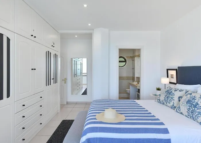 Spectacular 3-bedroom Ocean View In Canteras