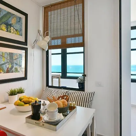 Spectacular 3-bedroom Ocean View In Canteras
